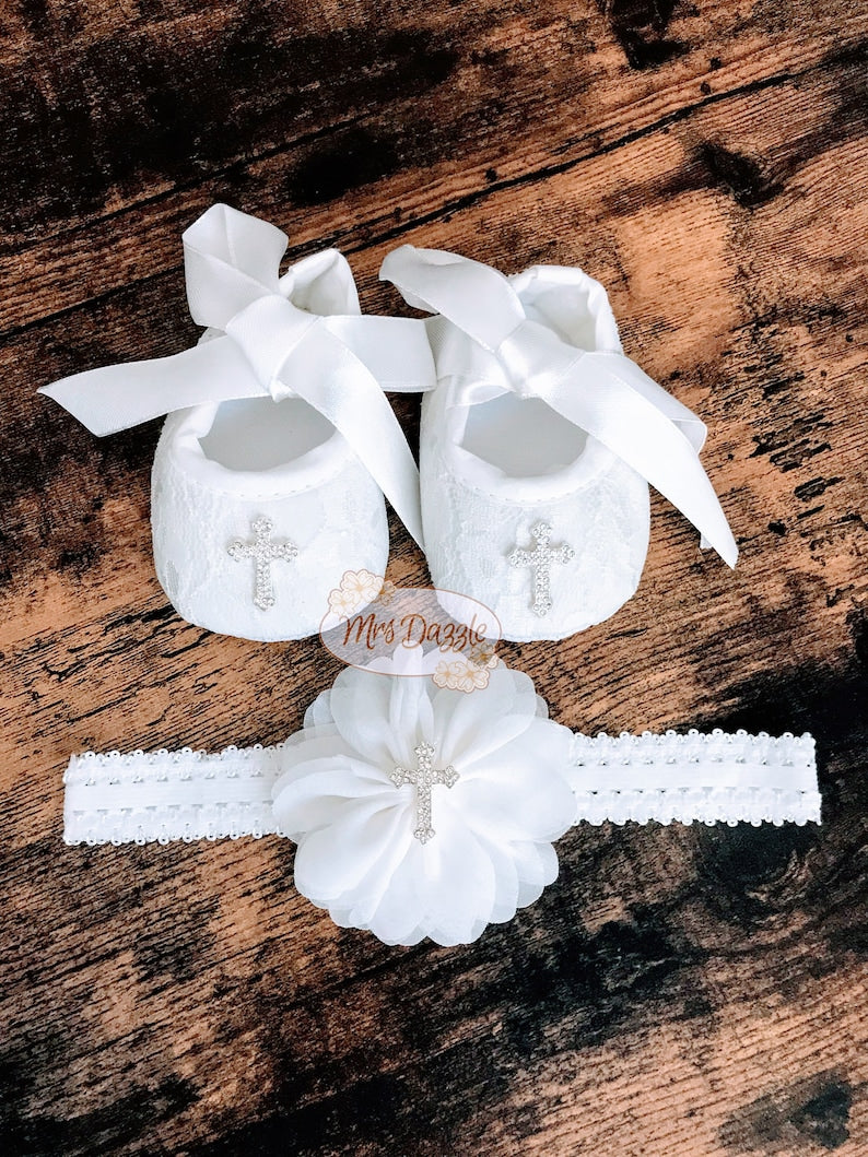 chausson-de-baptême-fille-ceremonie