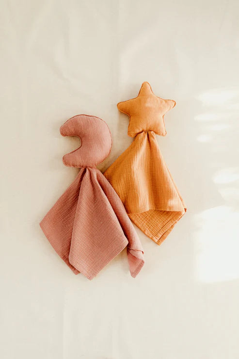 doudou bébé personnalisé|doudou en gaze de coton Le Monde de Lélia