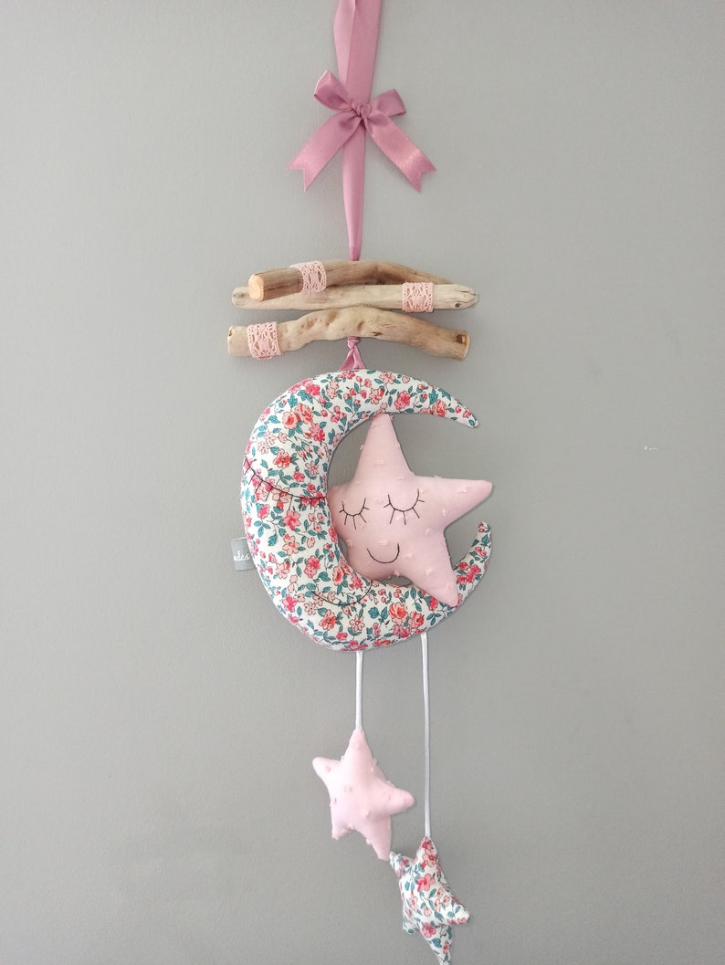 Mobile décoratif bébé| suspension murale bois CreaLandes