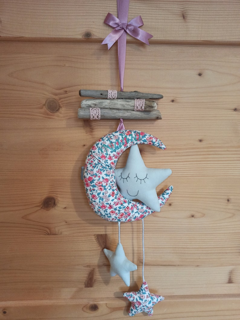 Mobile décoratif bébé| suspension murale bois CreaLandes
