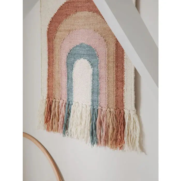 Déco murale arc en ciel |tapis à suspendre fait main Benuta